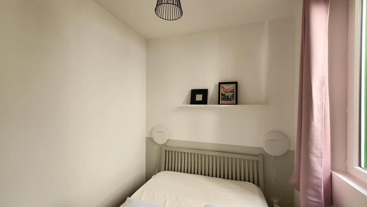 Apartman Escapade A Lourdes Dans Beau T2 Avec Terrasse - Proche Gare Et Centre Ville